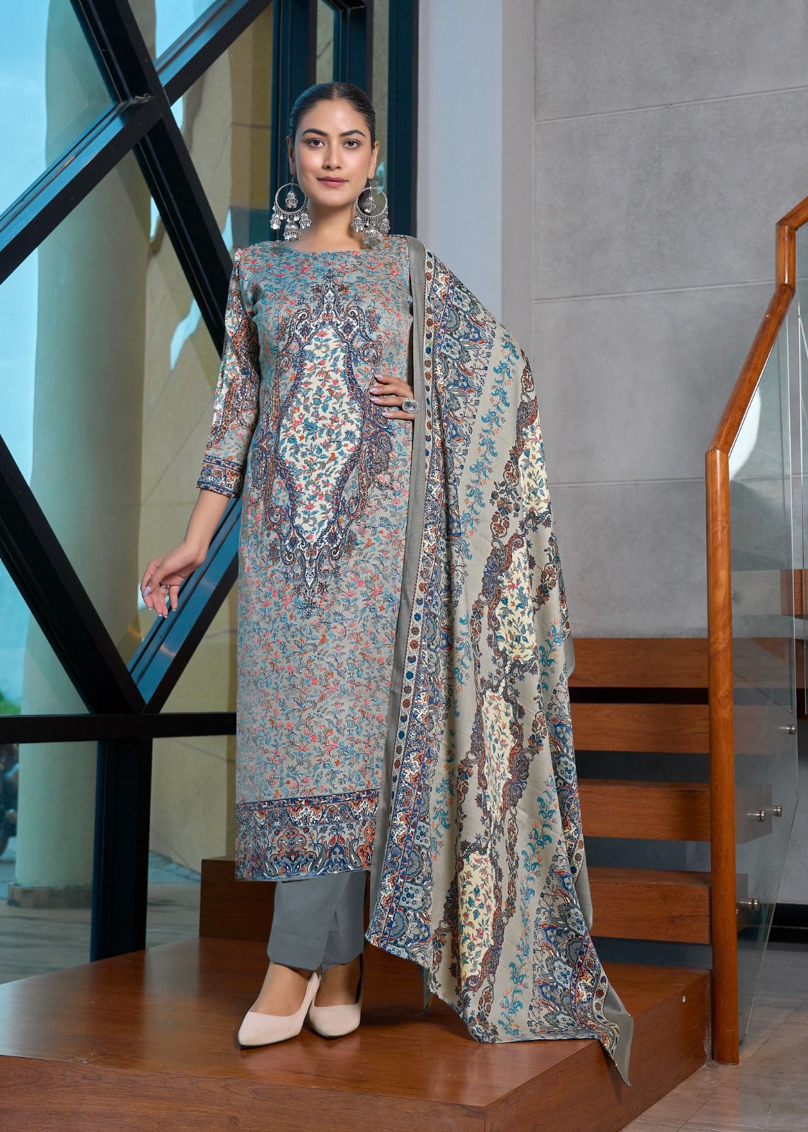 Vaamia By Roli Moli Printed Pashmina Dress Material Wholesale Shop In Surat
